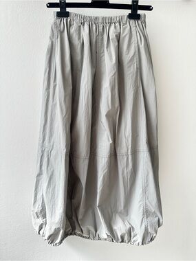 ZARA Light Gray Bubble Nylon Midi Skirt